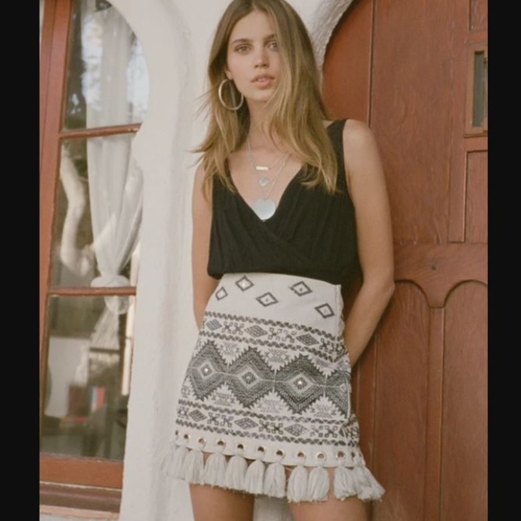 Lulus Dresses & Skirts - NWOT LULUS BELINDA SEQUIN TASSEL MINI SKIRT Medium